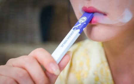 هل الفيب بدون شحن هو الخيار الأنسب لك في الإمارات؟